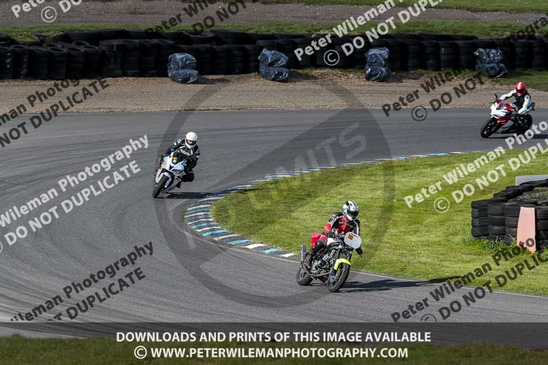 enduro digital images;event digital images;eventdigitalimages;lydden hill;lydden no limits trackday;lydden photographs;lydden trackday photographs;no limits trackdays;peter wileman photography;racing digital images;trackday digital images;trackday photos